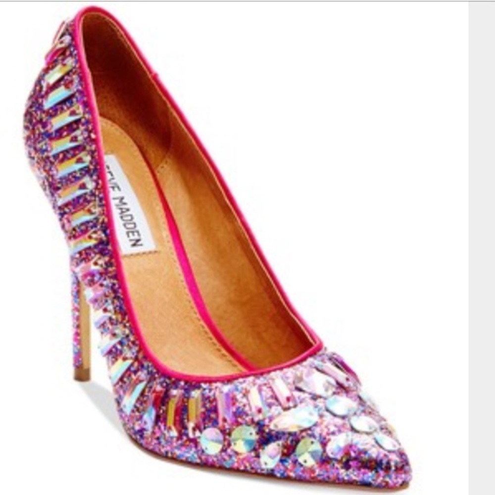 Steve Madden Galaxxie Pumps - Size 7